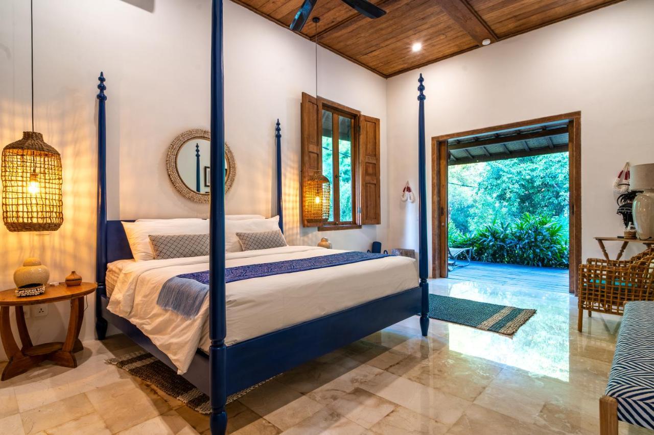 Villa Pulau Cinta Boutique Suites Гілі-Мено Екстер'єр фото