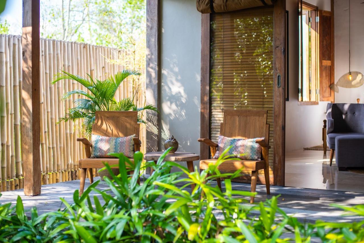 Villa Pulau Cinta Boutique Suites Гілі-Мено Екстер'єр фото