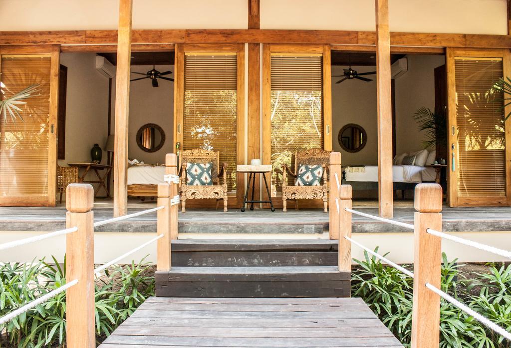 Villa Pulau Cinta Boutique Suites Гілі-Мено Екстер'єр фото