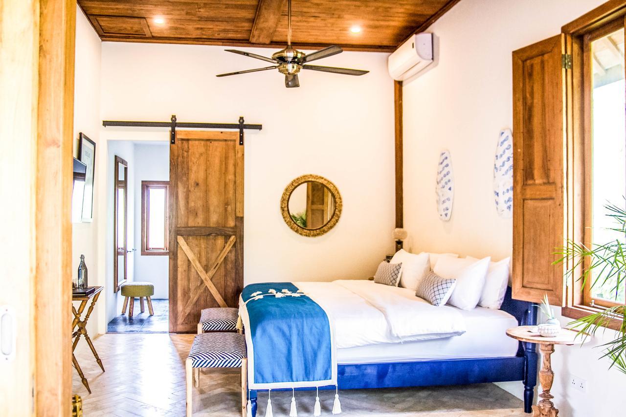 Villa Pulau Cinta Boutique Suites Гілі-Мено Екстер'єр фото